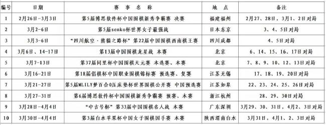 为保守秘密，人人都被禁声，这个家开始变得压抑到令人窒息，每个人都临近崩溃